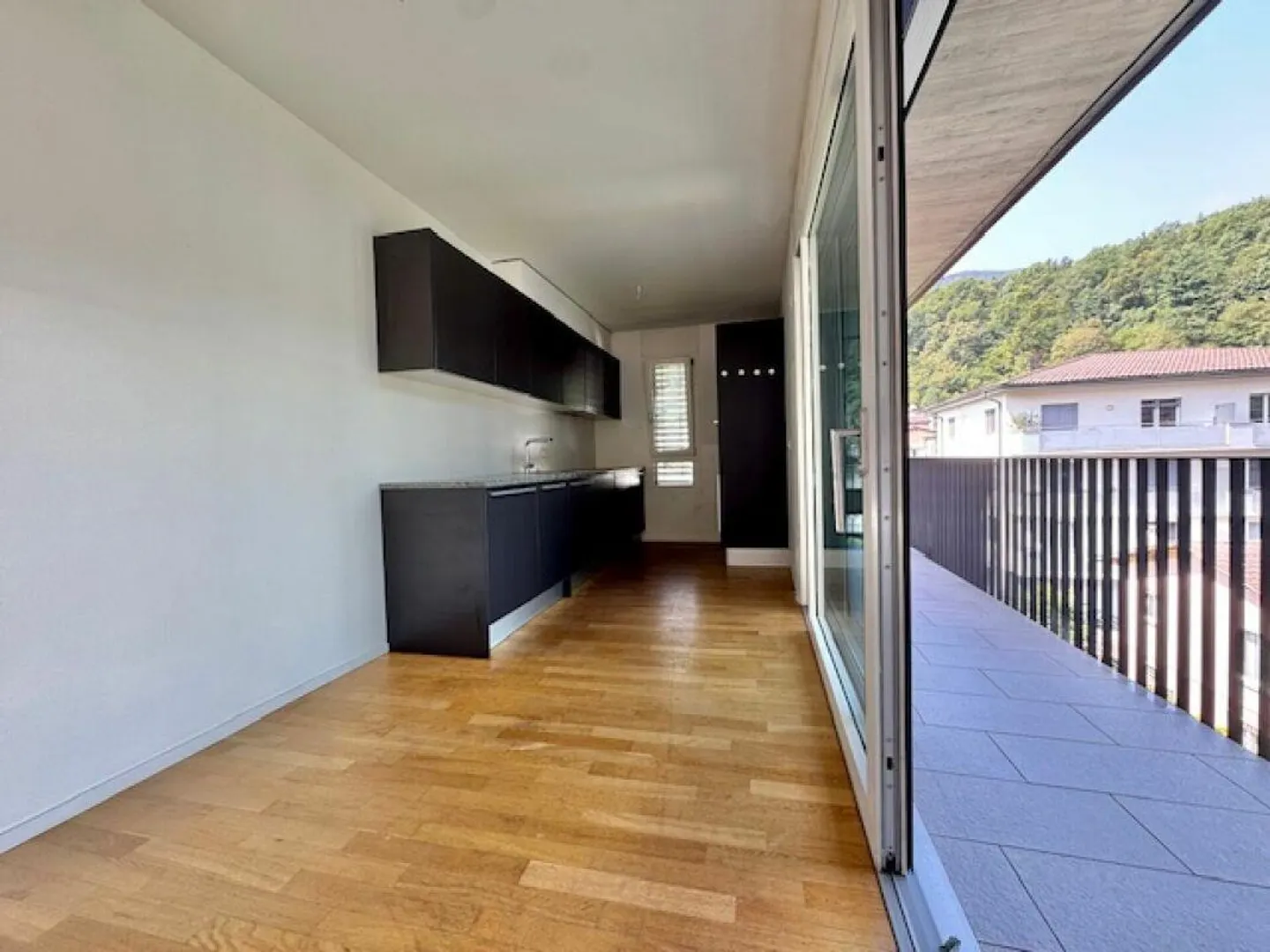 FOR SALE IN THE CENTER OF LOSONE - MODERN DUPLEX ATTIC WITH 5.5 ROOMS - Photo 12 of 27
