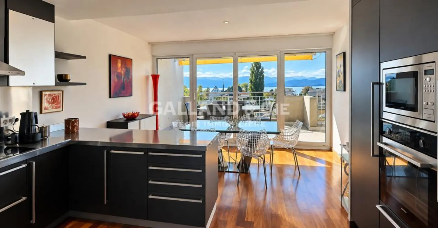Wunderschöne Unterkunft ideal gelegen mit Seeblick - Foto 2 von 7