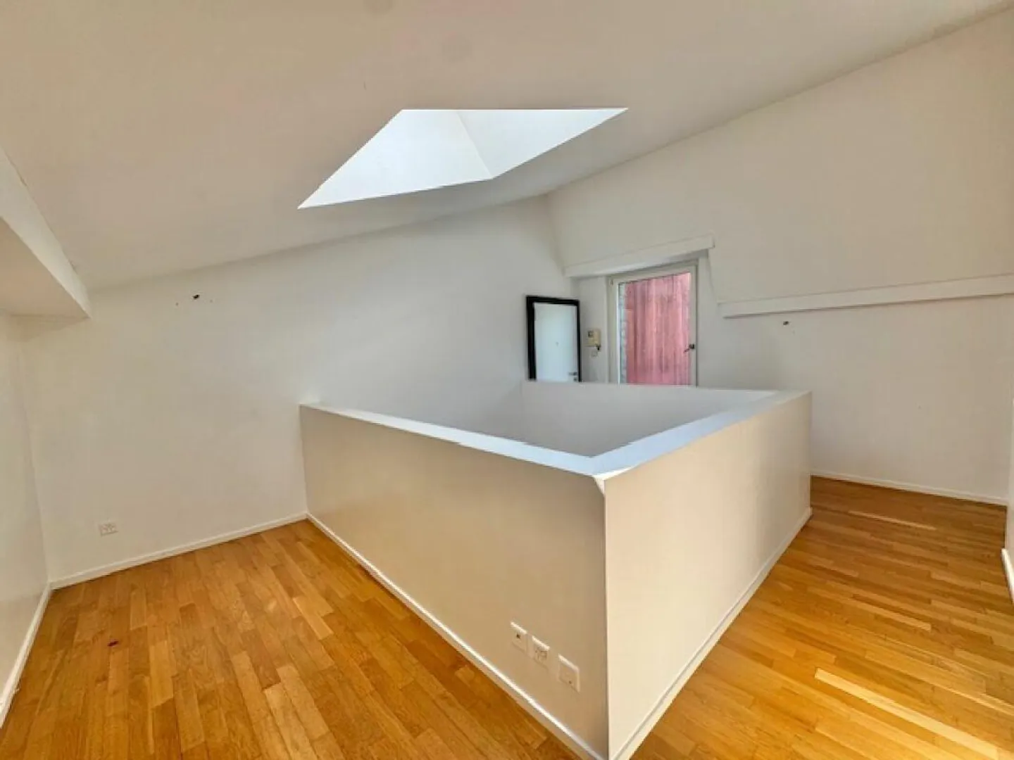 FOR SALE IN THE CENTER OF LOSONE - MODERN DUPLEX ATTIC WITH 5.5 ROOMS - Photo 21 of 27