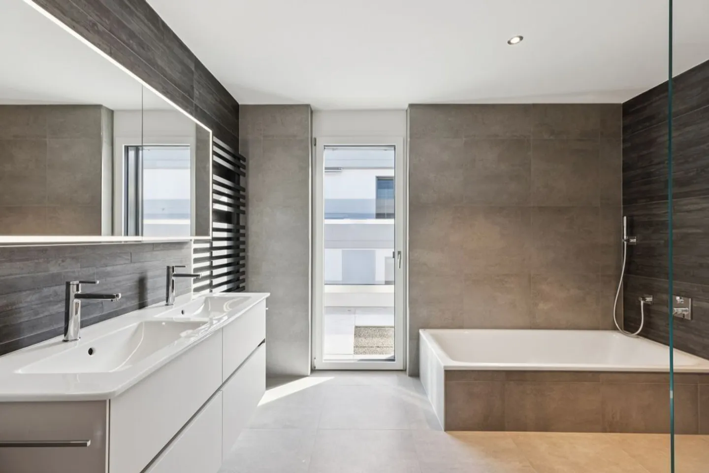 JURA VIEW - Architektur, Technik und Wohnqualität auf höchstem Niveau - Photo 1 sur 13