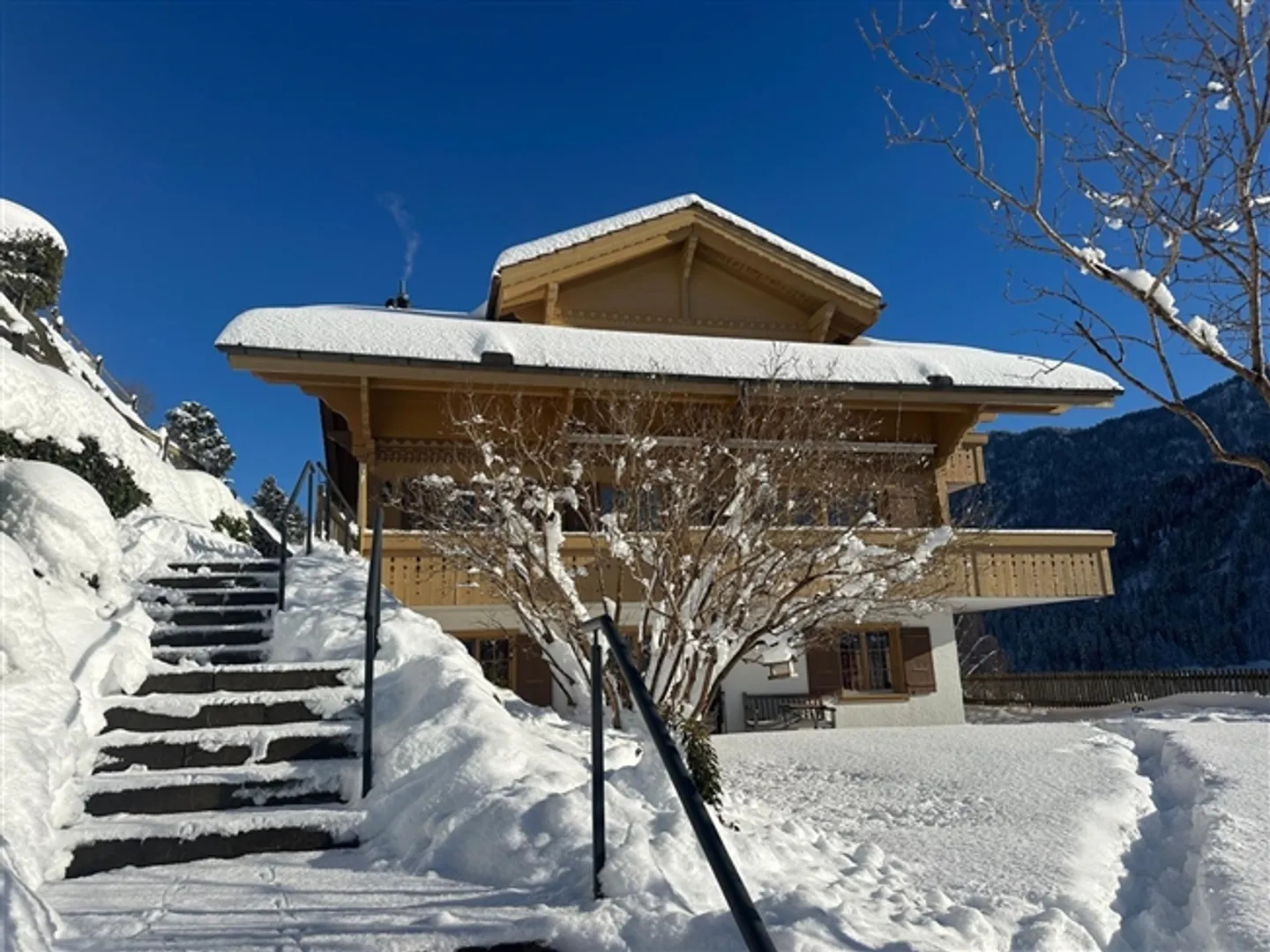 Ampio appartamento di 140 m2 a Rougemont - Foto 1 di 20