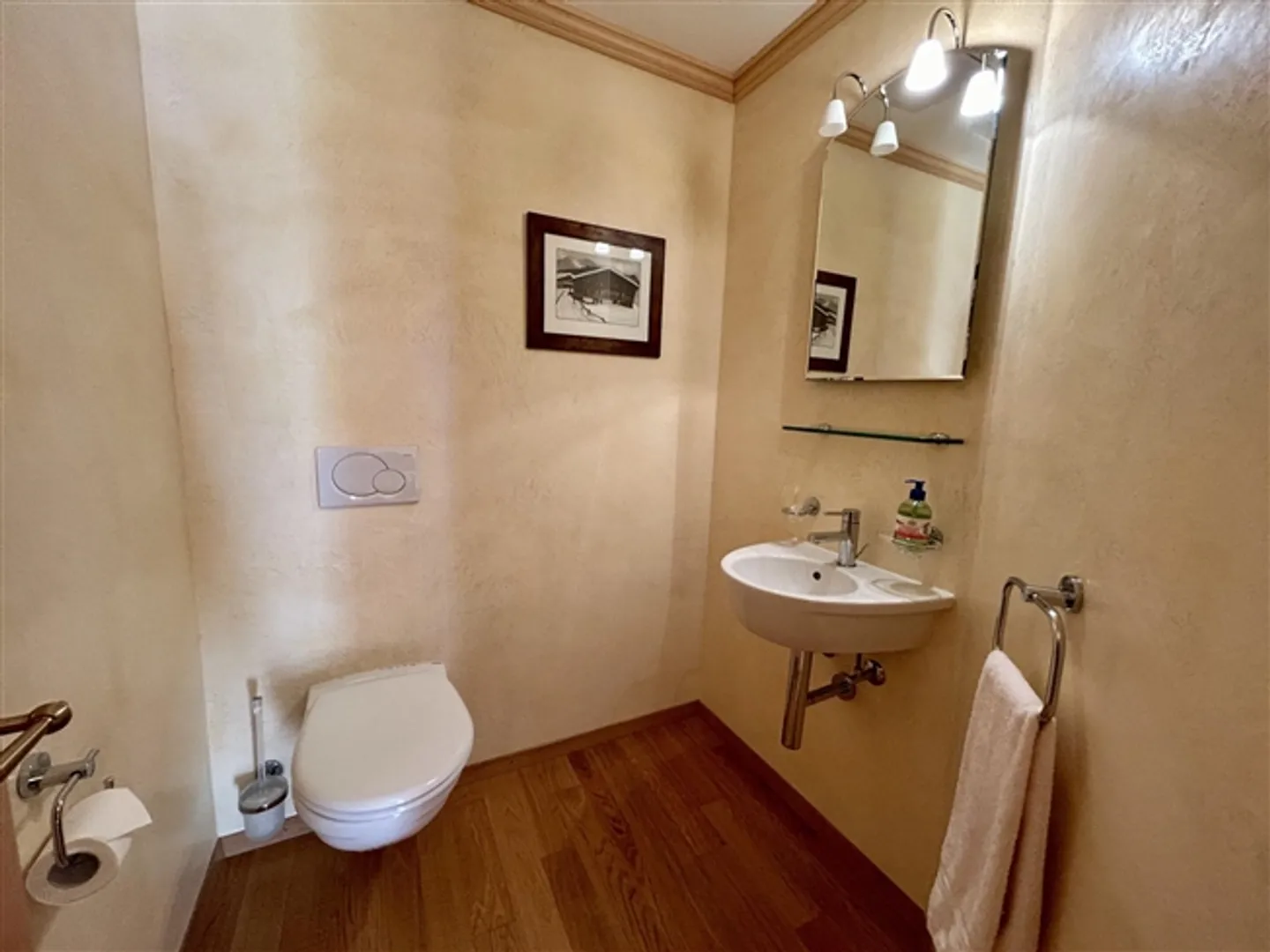 Ampio appartamento di 140 m2 a Rougemont - Foto 17 di 20