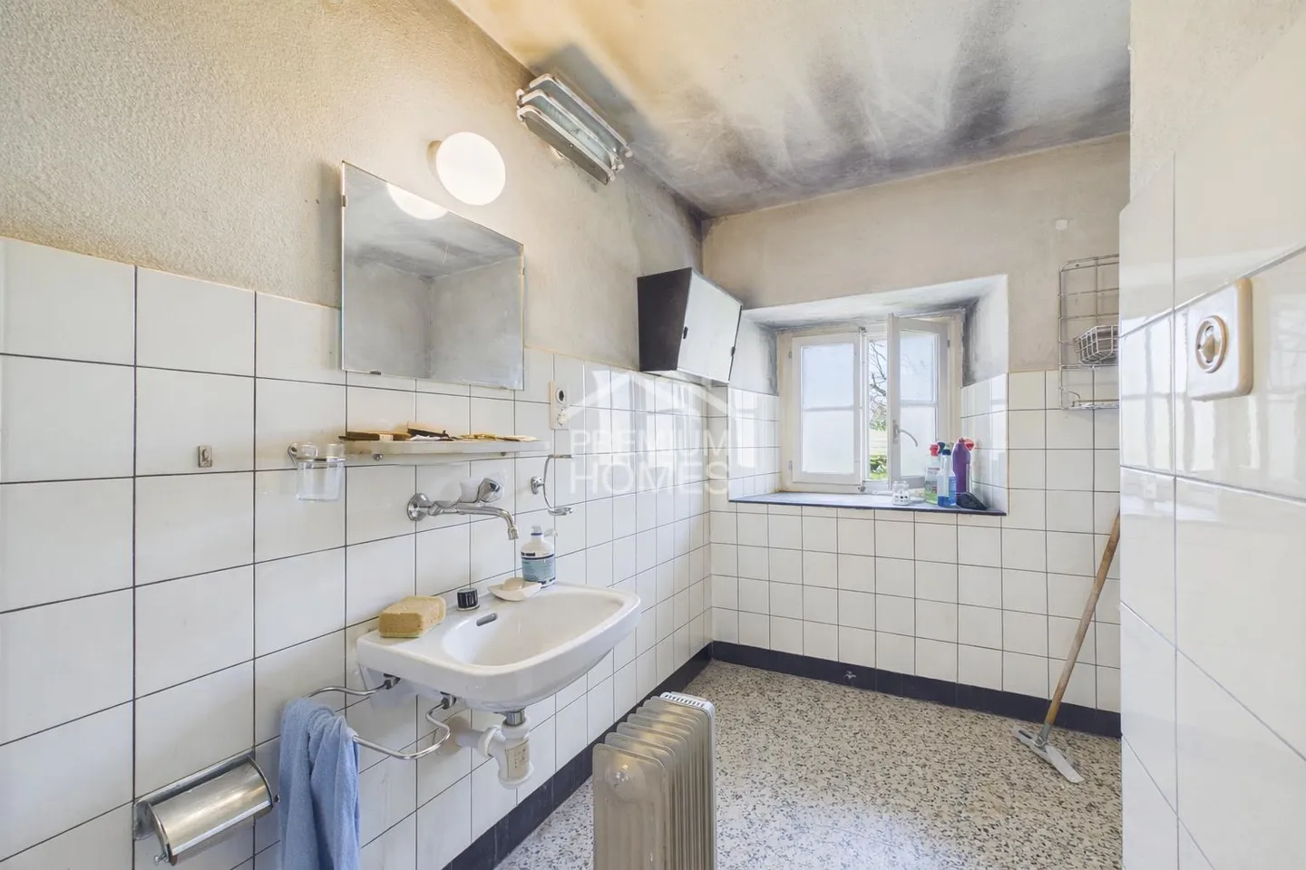 Charming Family Home with Potential - Photo 8 of 9