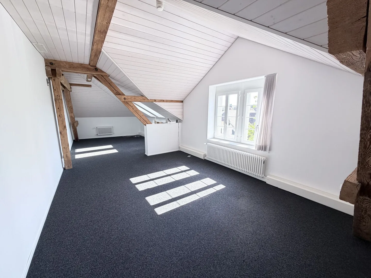 Exclusive Office Spaces in the City Center (Total 285m²) - Photo 8 of 8