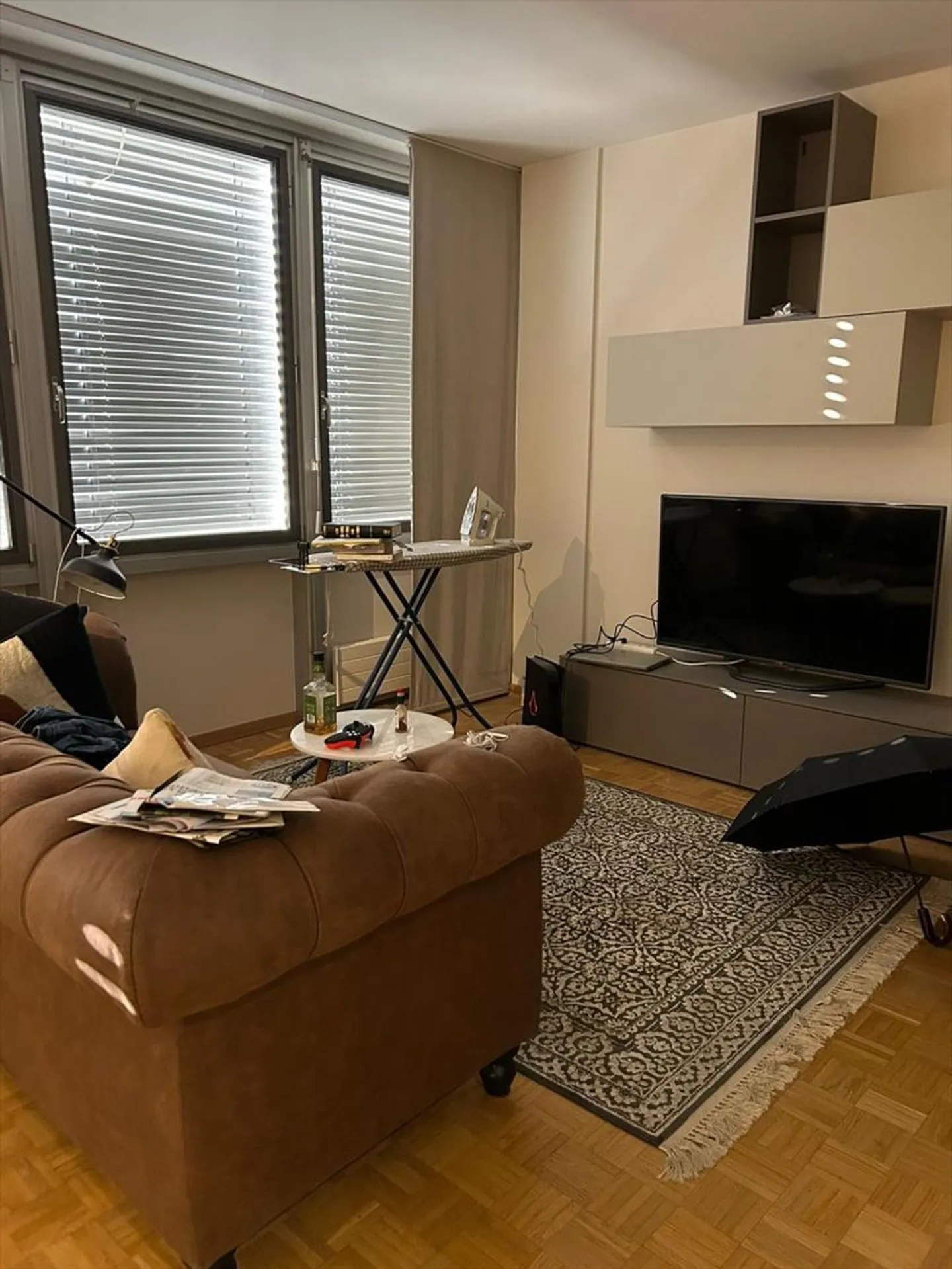 Charmant studio meublé à Les Eaux-Vives - Photo 2 sur 7