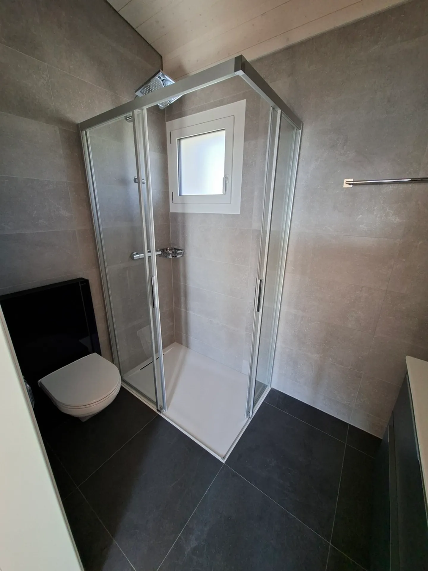 New 4.5 room villa of 115 m2 with 35 m2 studio - Photo 9 of 11