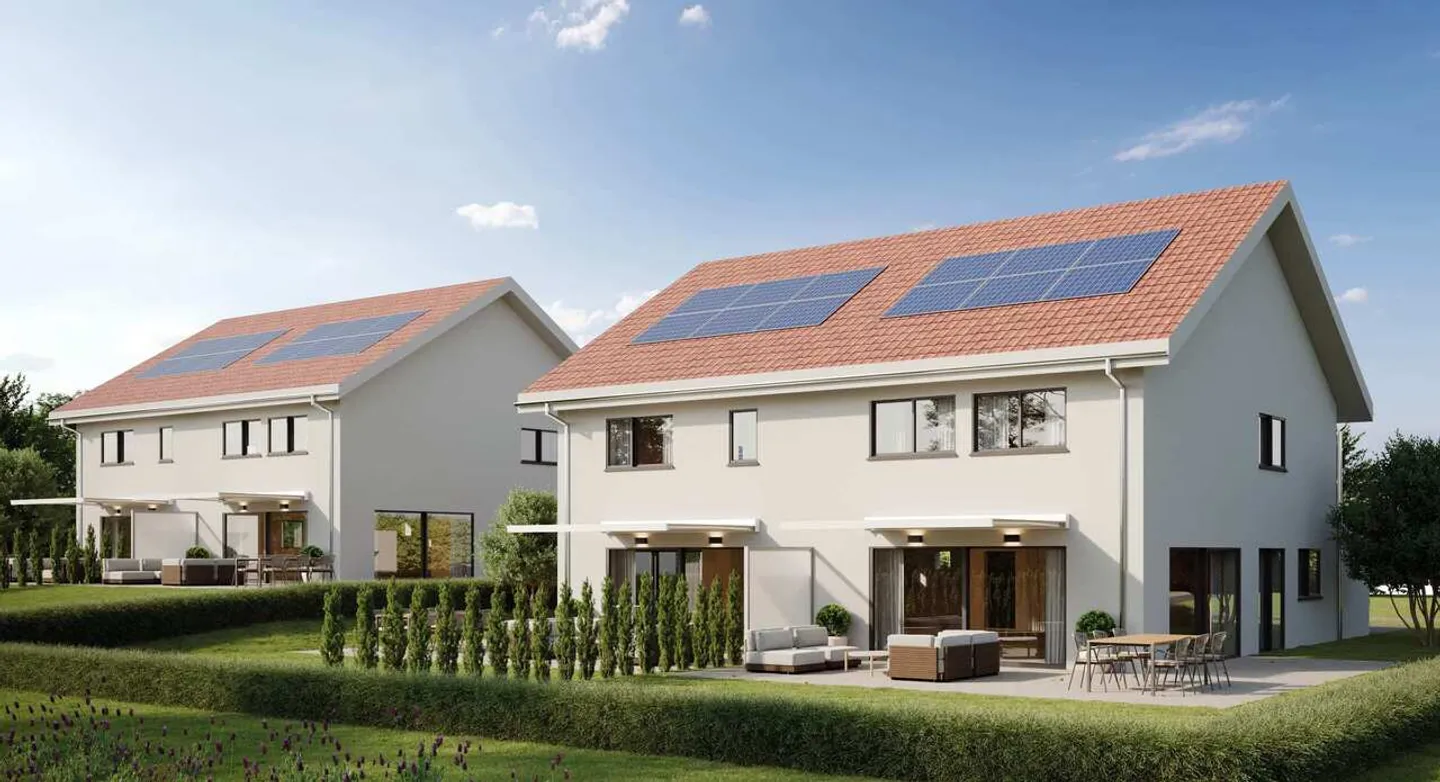 Neue Villa nach Plan in einem grünen Raum - Foto 3 von 9