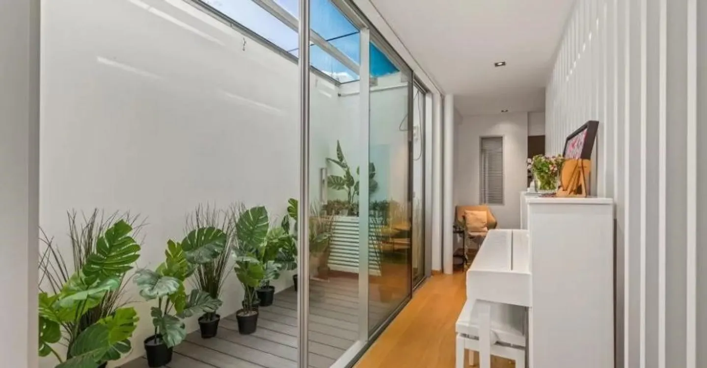 An exceptional property dedicated to a unique art of living - Photo 9 of 11