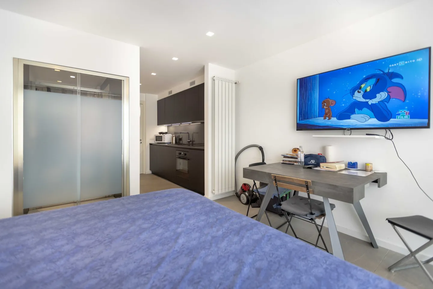 Elegant 1.5 Room Apartment Like New in Lugano Pregassona - Photo 1 of 9