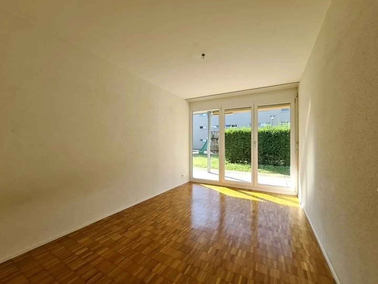 Modernes Apartment in Uster - Foto 4 von 8
