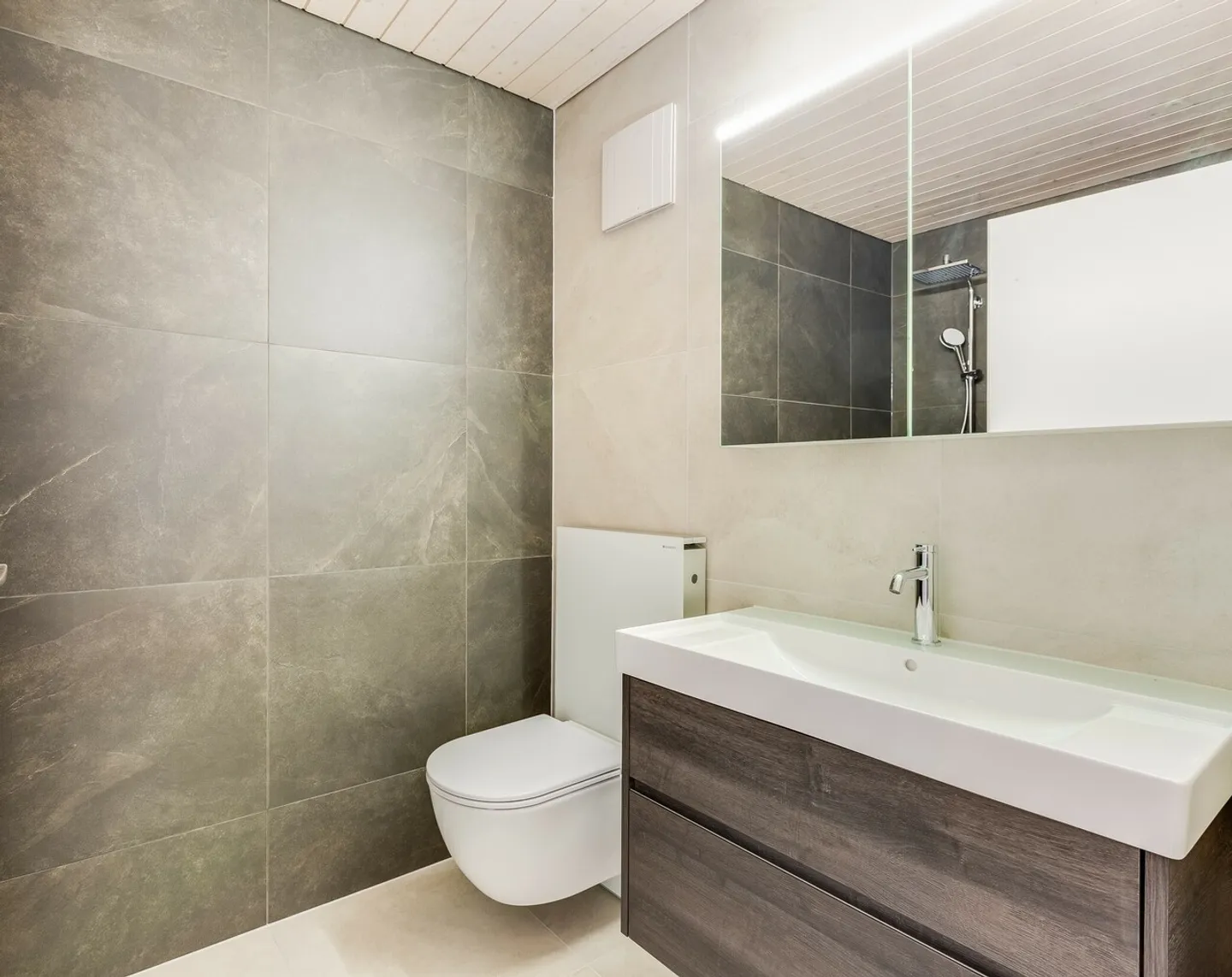 Appartamento di 3,5 locali completamente ristrutturato - Foto 6 di 12
