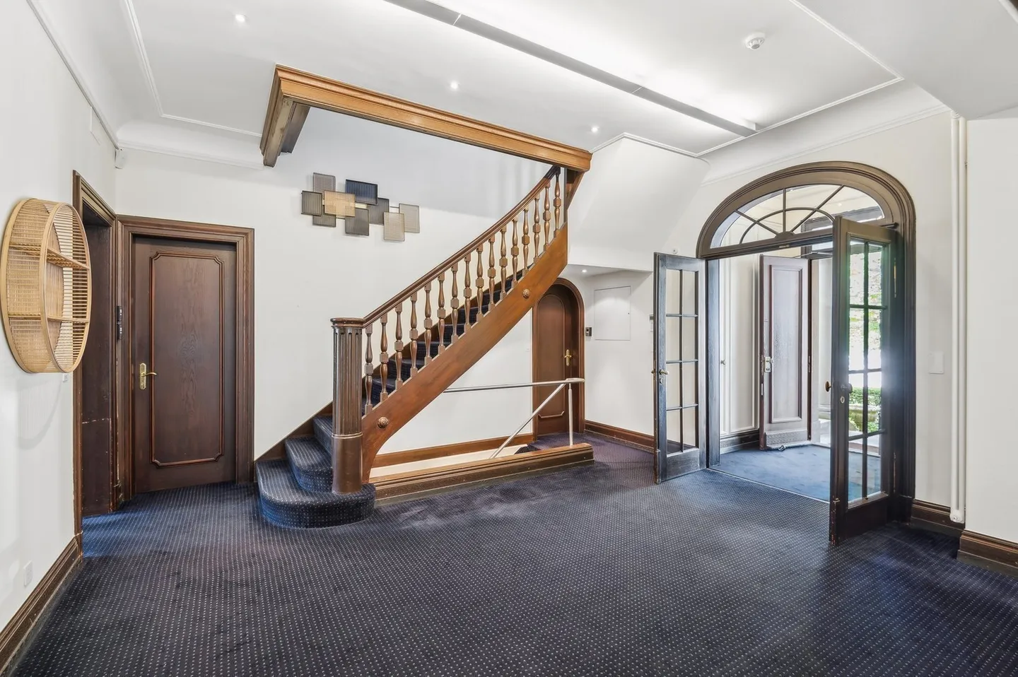 Bureaux meublés et chambres individuelles au Zürichberg flexibles et tout compris - Photo 5 sur 26