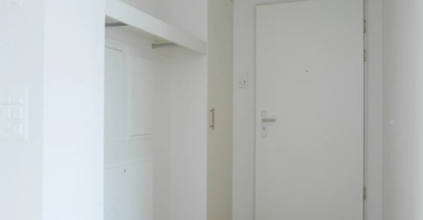 Appartement Moderne dans un Cadre Verdoyant - Photo 5 sur 6