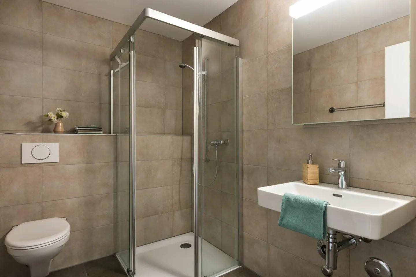 Moderno I Ideali Collegamenti I Sviluppo Ben Curato - Foto 7 di 10