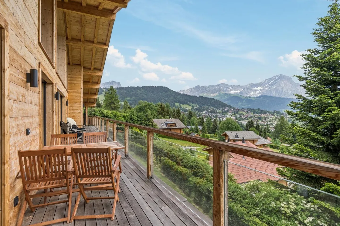 L'Excellence Alpine : Un Chalet de Luxe à Villars-sur-Ollon - Photo 9 sur 13