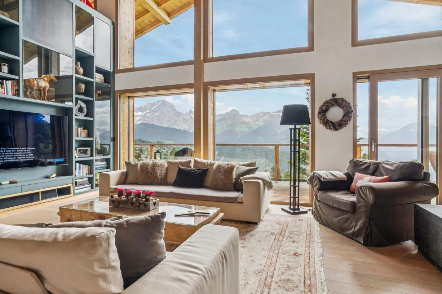 L'Excellence Alpine : Un Chalet de Luxe à Villars-sur-Ollon - Photo 1 sur 13