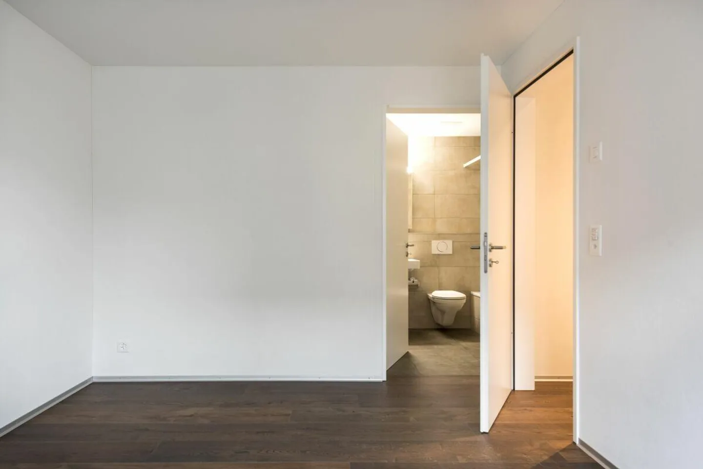 Moderno I Ideali Collegamenti I Sviluppo Ben Curato - Foto 5 di 10