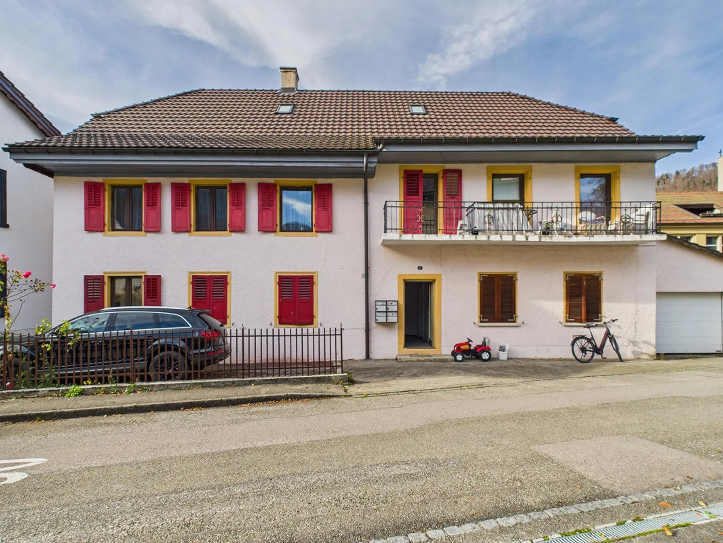 Kleines renditestarkes Gebäude mit hohem Potenzial - Gelegenheit nicht verpassen - Foto 1 von 10