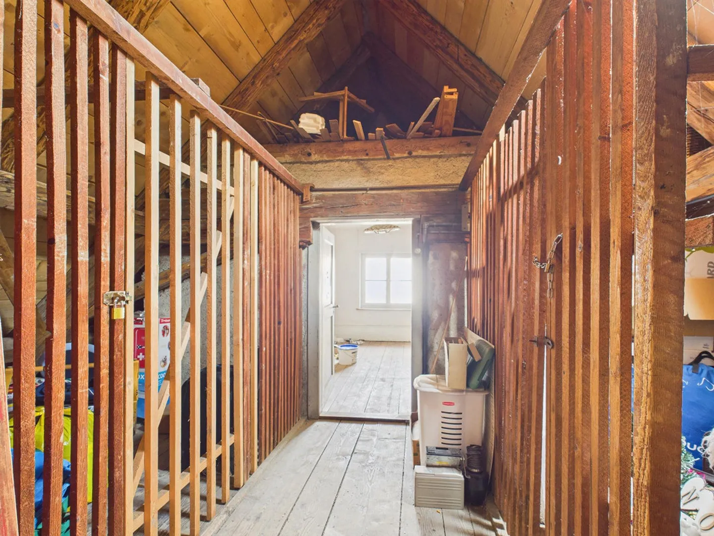 Kleines renditestarkes Gebäude mit hohem Potenzial - Gelegenheit nicht verpassen - Foto 9 von 10