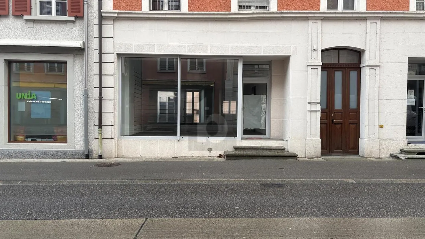 POSIZIONE IDEALE IN CENTRO - Foto 4 di 6