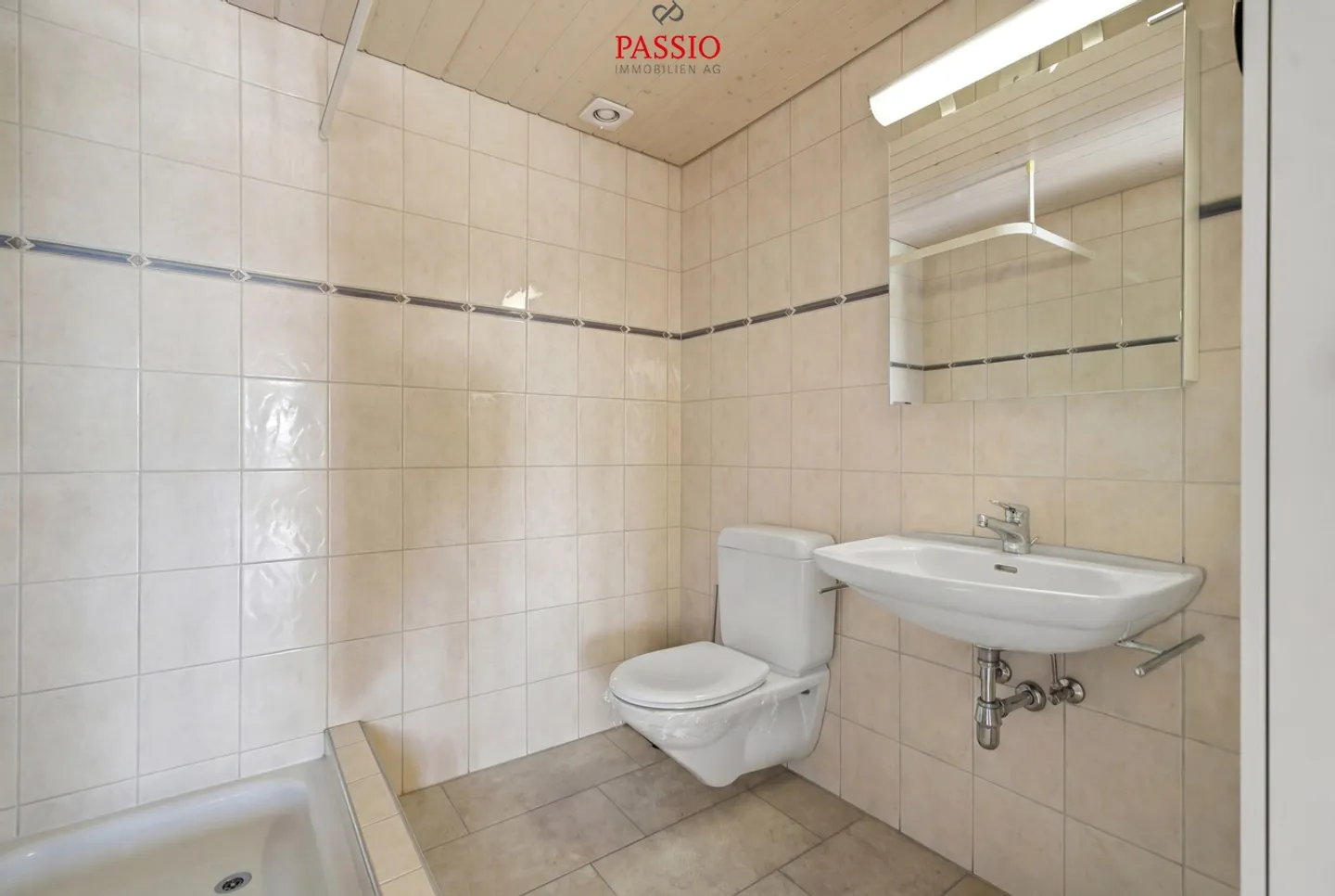 Spacious 3.5-room duplex apartment with a view of greenery - Photo 8 of 14