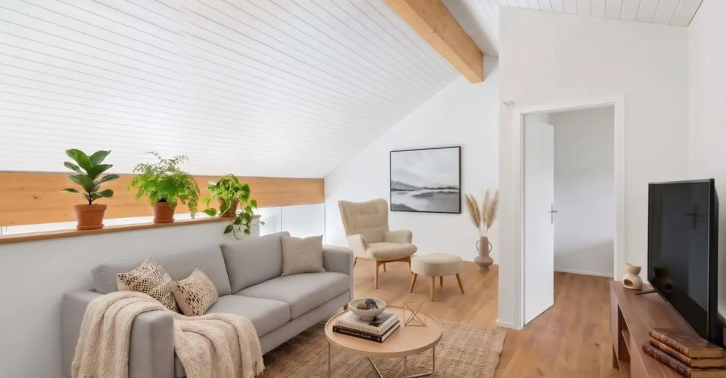 Penthouse Duplex, Brightness and Calm in a 2023 Building - Photo 2 of 12
