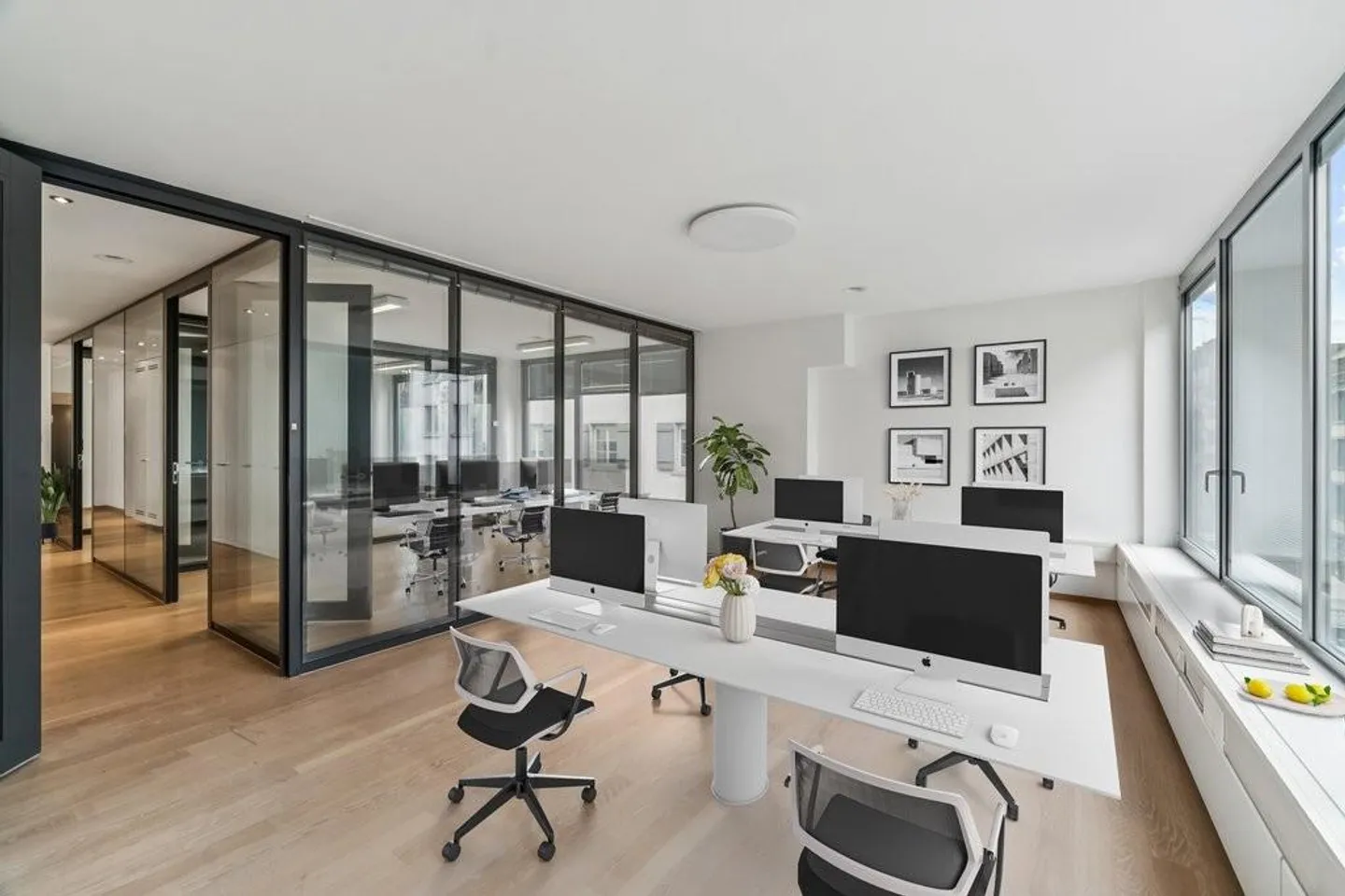 Chices Büro in Zürich - Foto 6 von 9