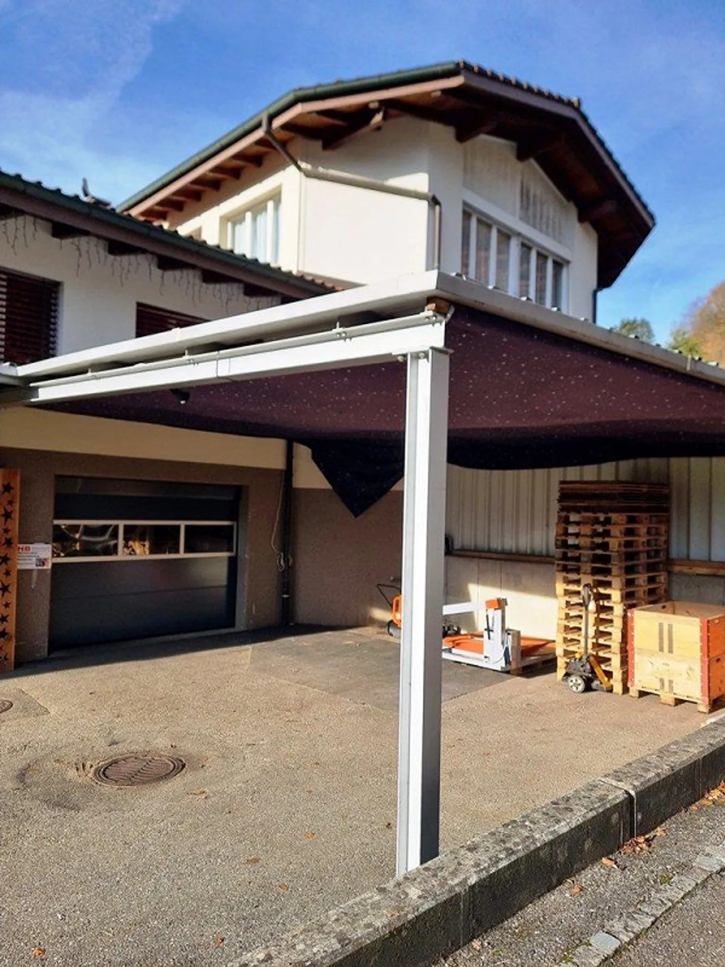 Gewerberaum, Lagerraum in ländlicher Umgebung mit eigener Zufahrt - Foto 1 von 6