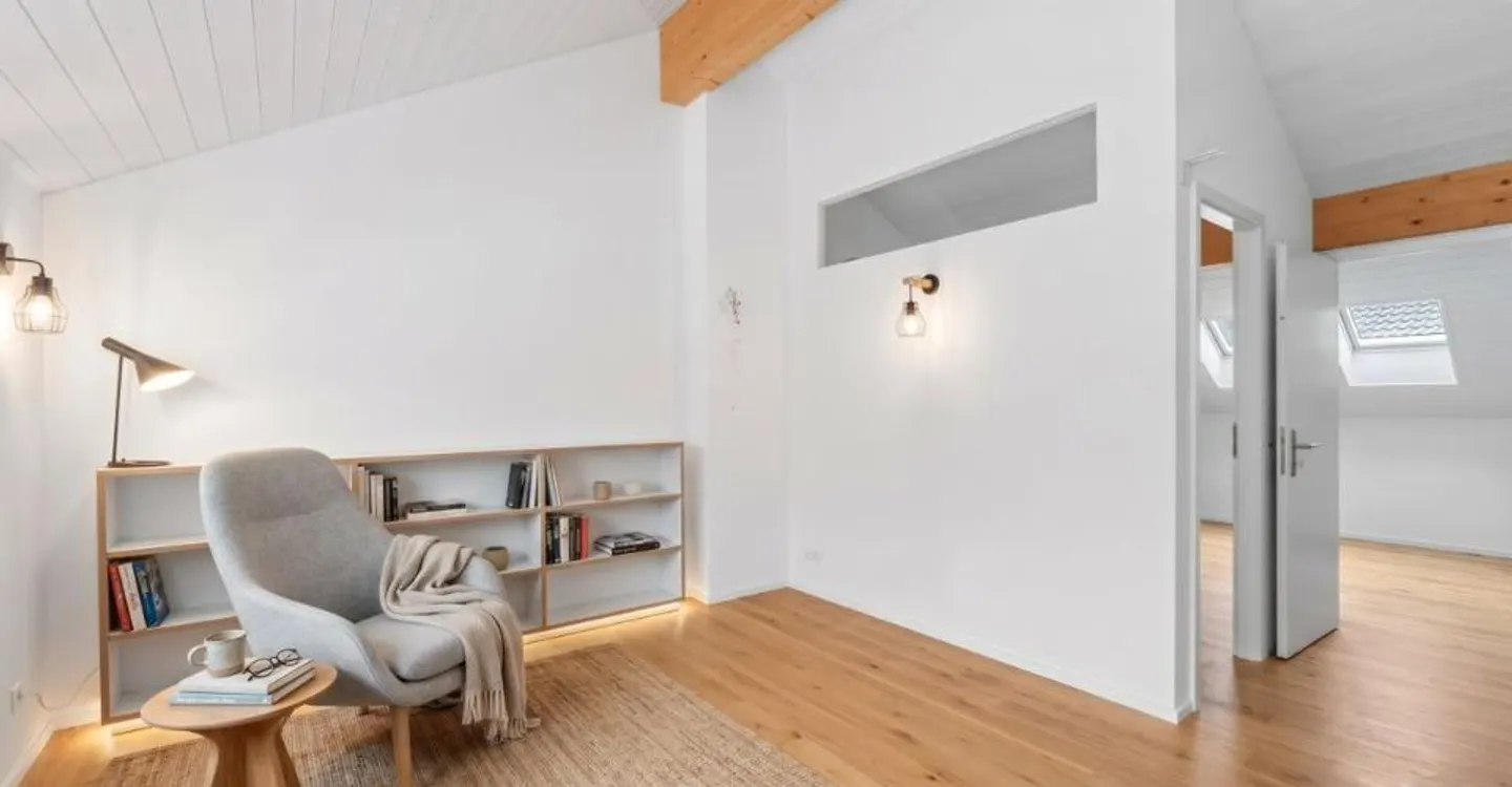Penthouse Duplex, Brightness and Calm in a 2023 Building - Photo 11 of 12