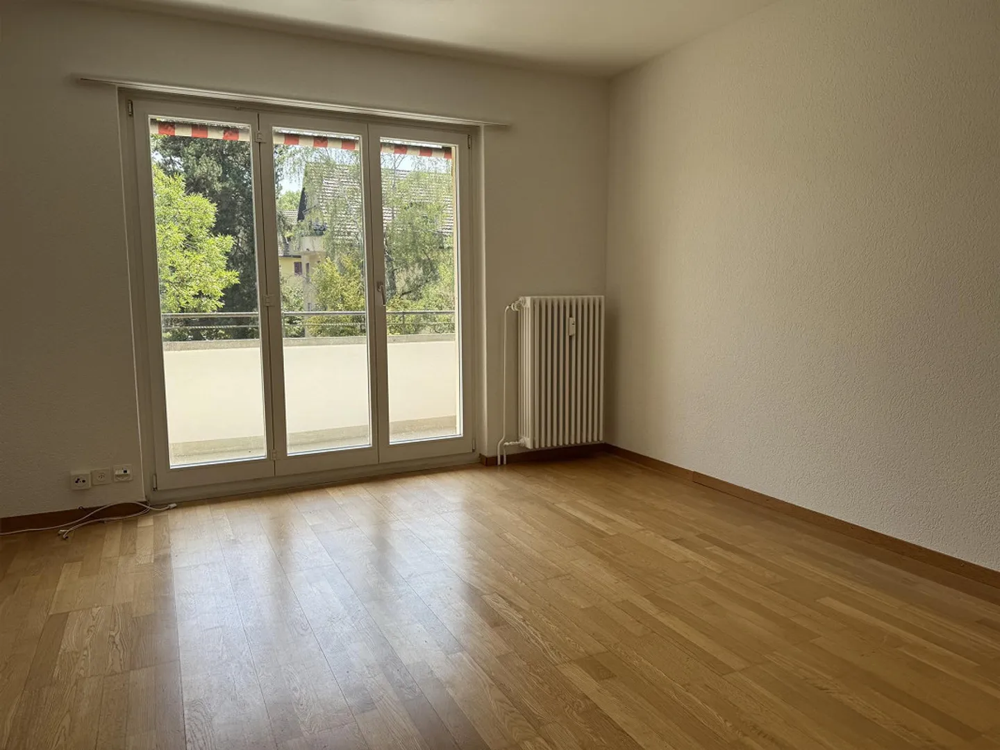 Charming and bright 2.5-room apartment - Photo 4 of 7