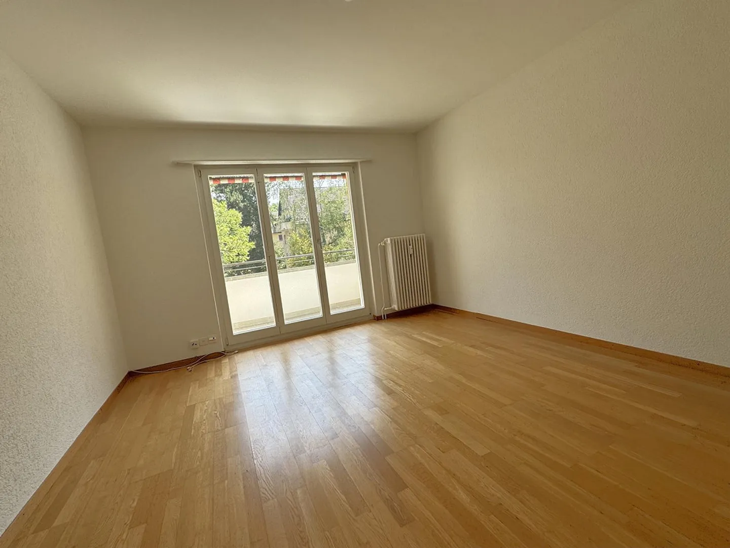 Charming and bright 2.5-room apartment - Photo 5 of 7