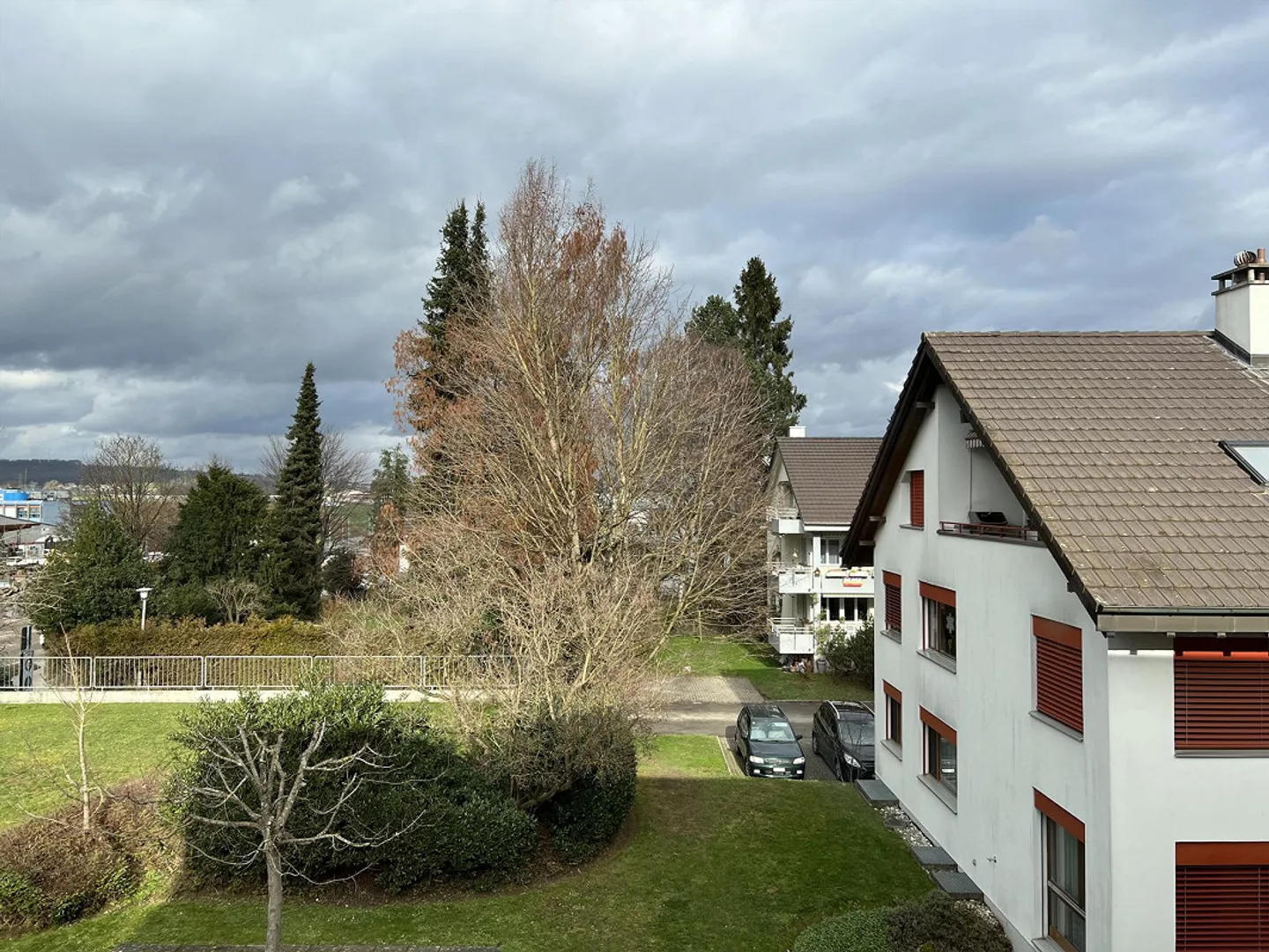 3 Room Apartment 2nd Floor possibly with Caretaker Position - Photo 7 of 14