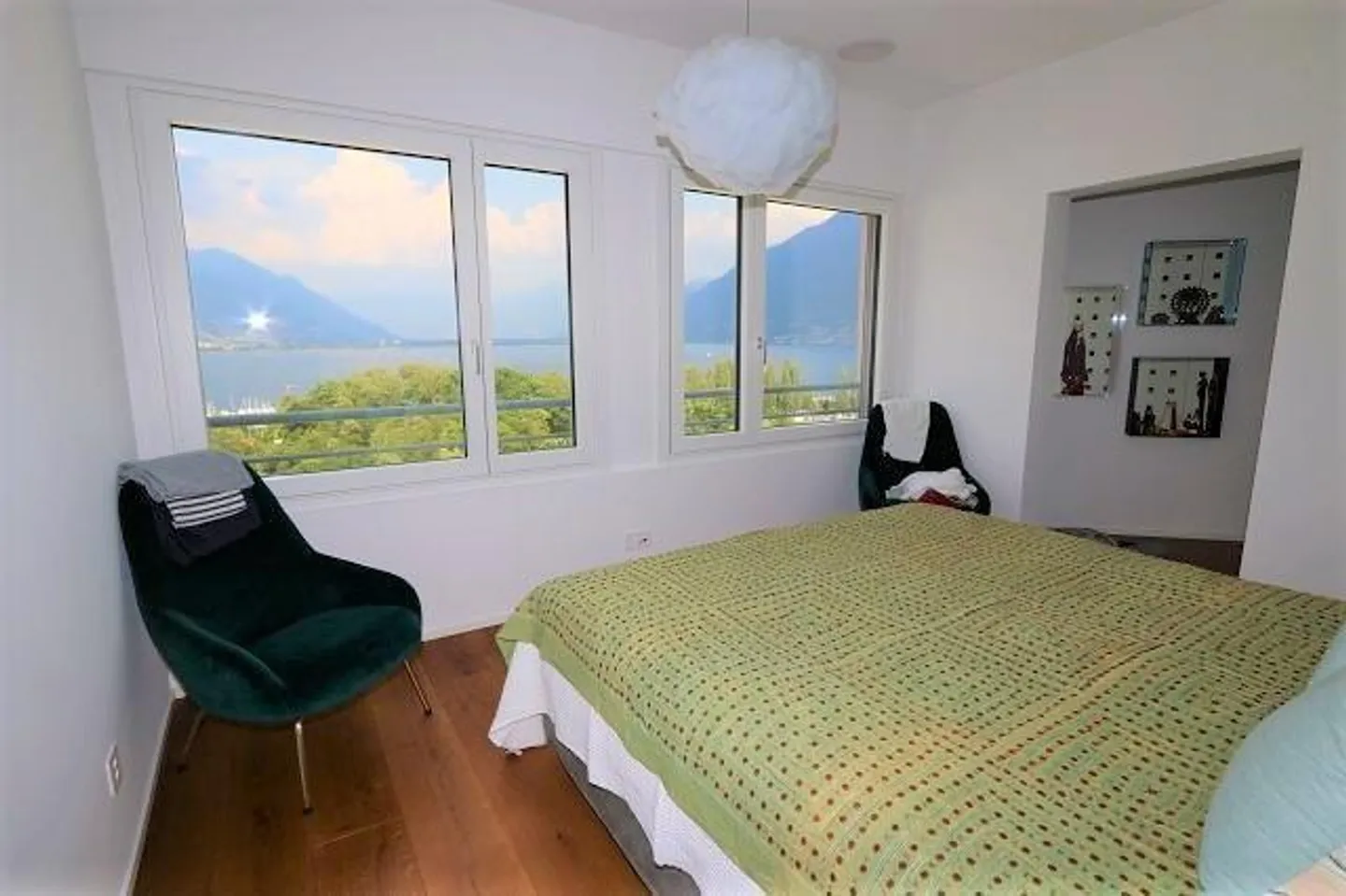 Attico ristrutturato di 4 1/2 locali con terrazza panoramica a 270 gradi - Foto 16 di 23