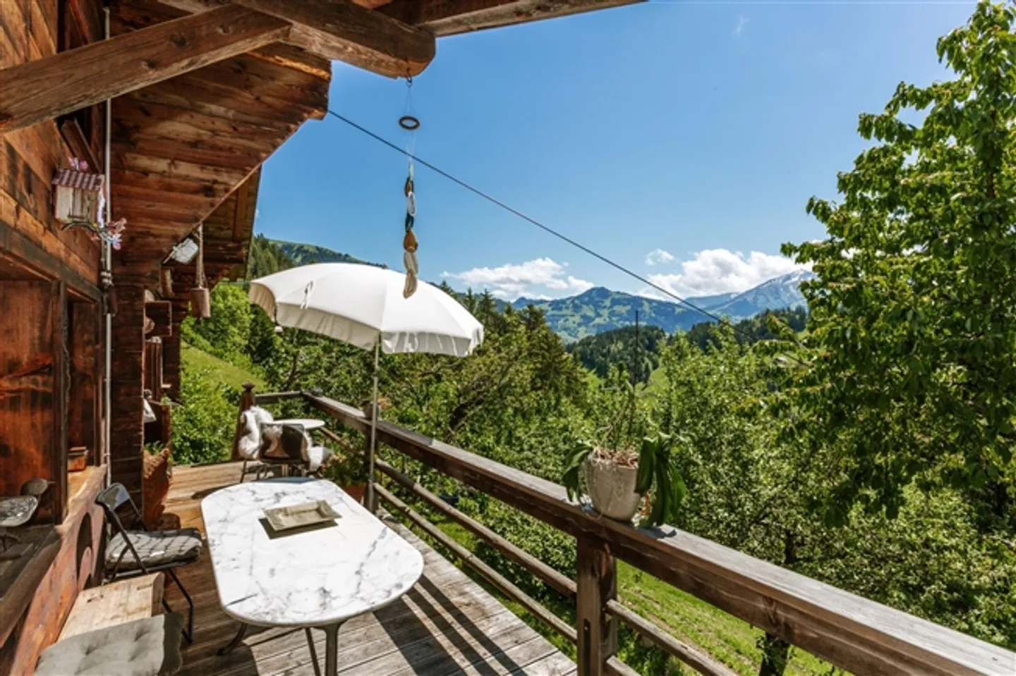 «Chalet mit paradiesischem Blick über Rougemont» - Foto 16 von 20
