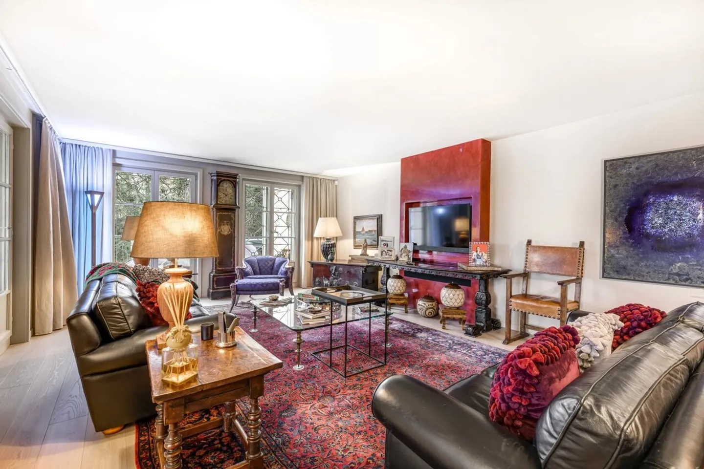 4-bedroom apartment with enclosed garden in Vandoeuvres - Photo 3 of 13