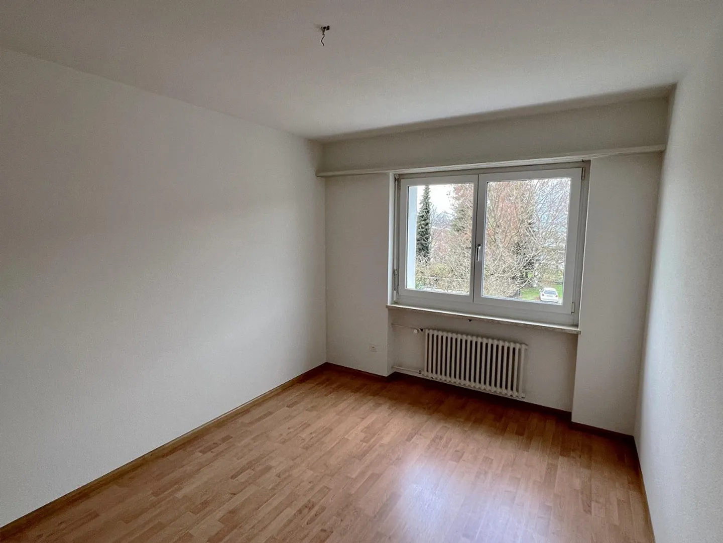 3 Room Apartment 2nd Floor possibly with Caretaker Position - Photo 8 of 14