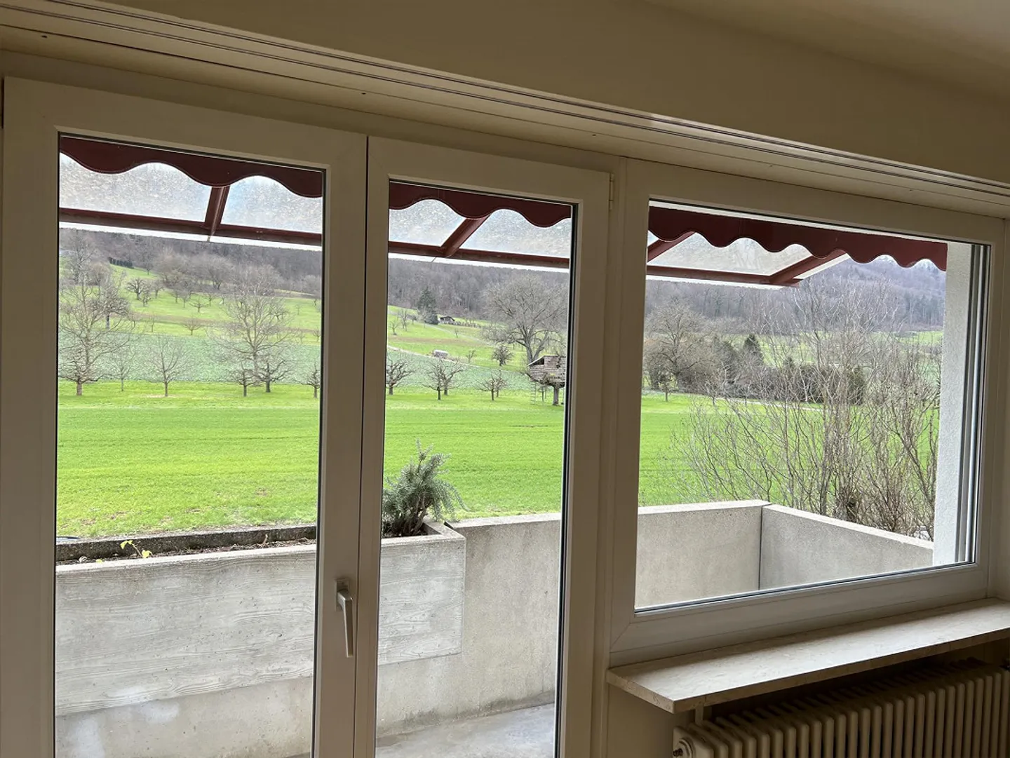 3 Room Apartment 2nd Floor possibly with Caretaker Position - Photo 11 of 14