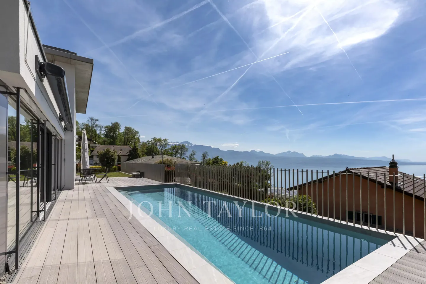 Luxusvilla mit Seeblick - Foto 15 von 18