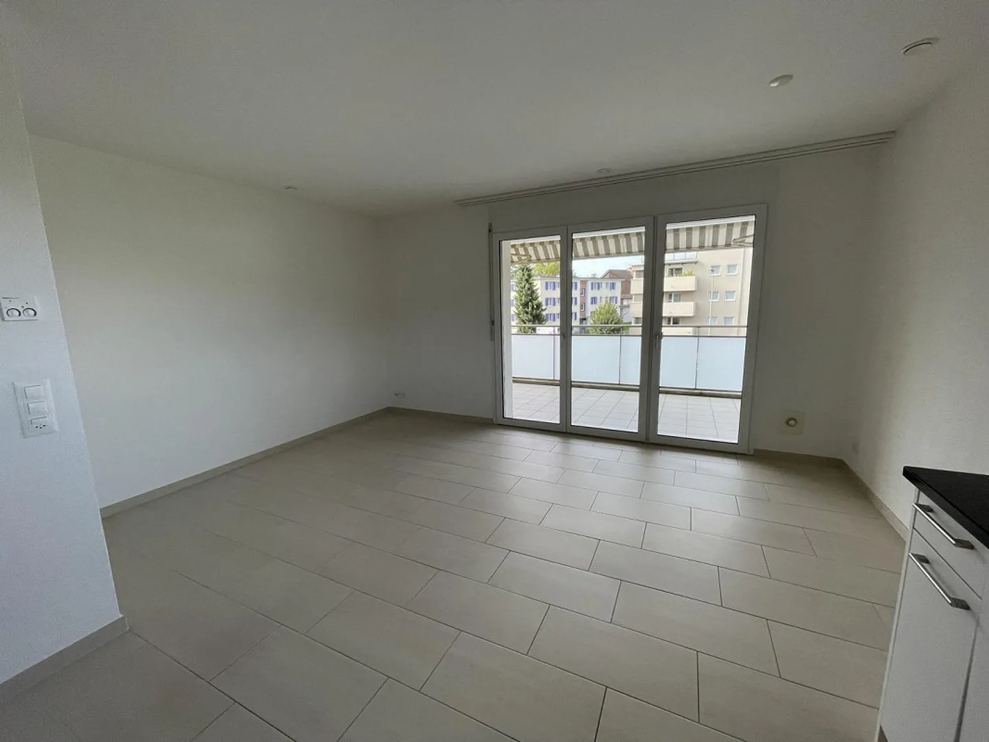 Modern 3.5-room apartment with spacious balcony in Wetzikon - Photo 3 of 8
