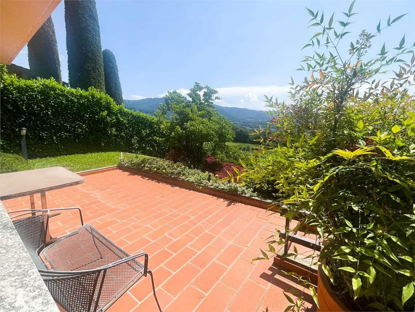 Casa di campagna esclusiva a Besazio con annesso, piscina e vista panoramica - Foto 6 di 13