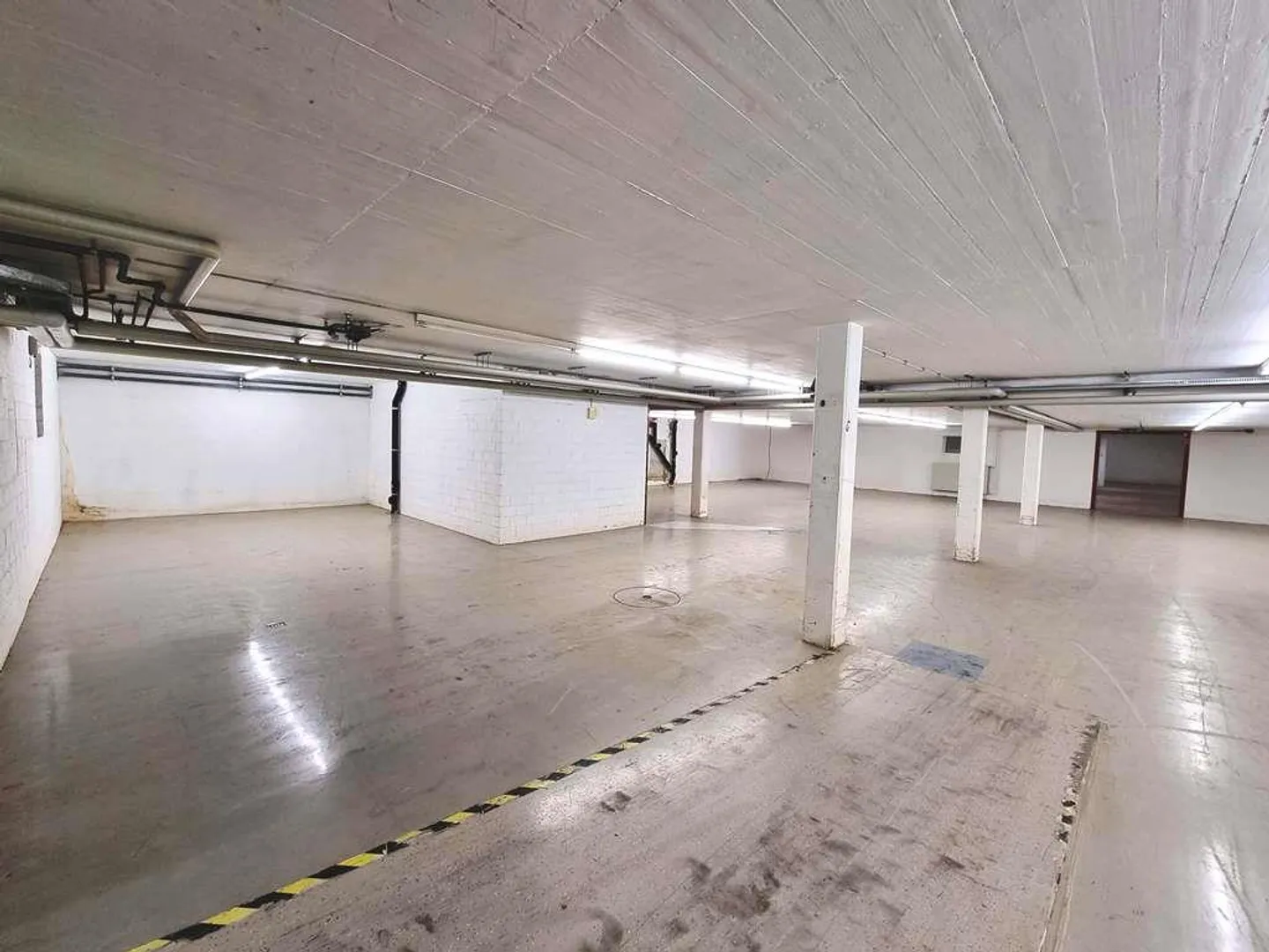 Gewerberaum, Lagerraum in ländlicher Umgebung mit eigener Zufahrt - Foto 4 von 6