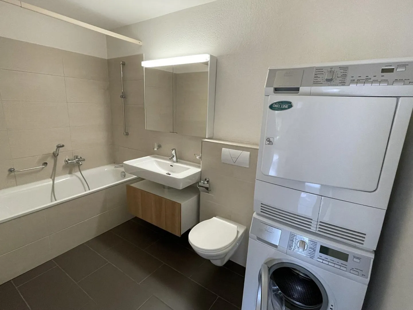 Modern 3.5-room apartment with spacious balcony in Wetzikon - Photo 6 of 8