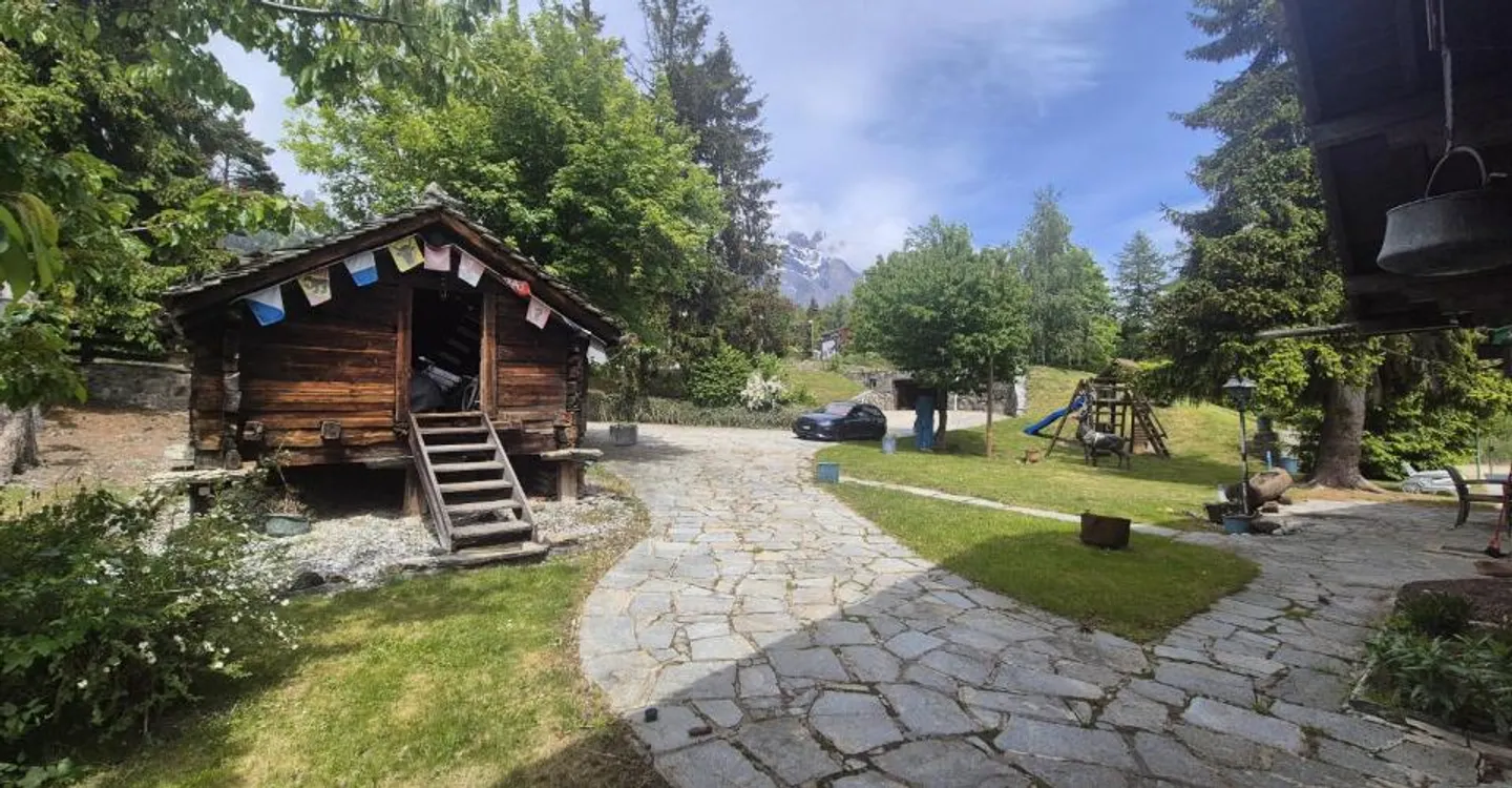 Chalet 11 rooms - Photo 3 of 10