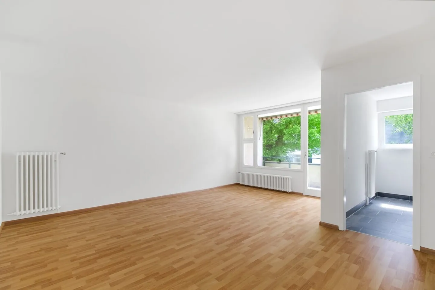 EG apartment with balcony to the green! - Photo 6 of 11