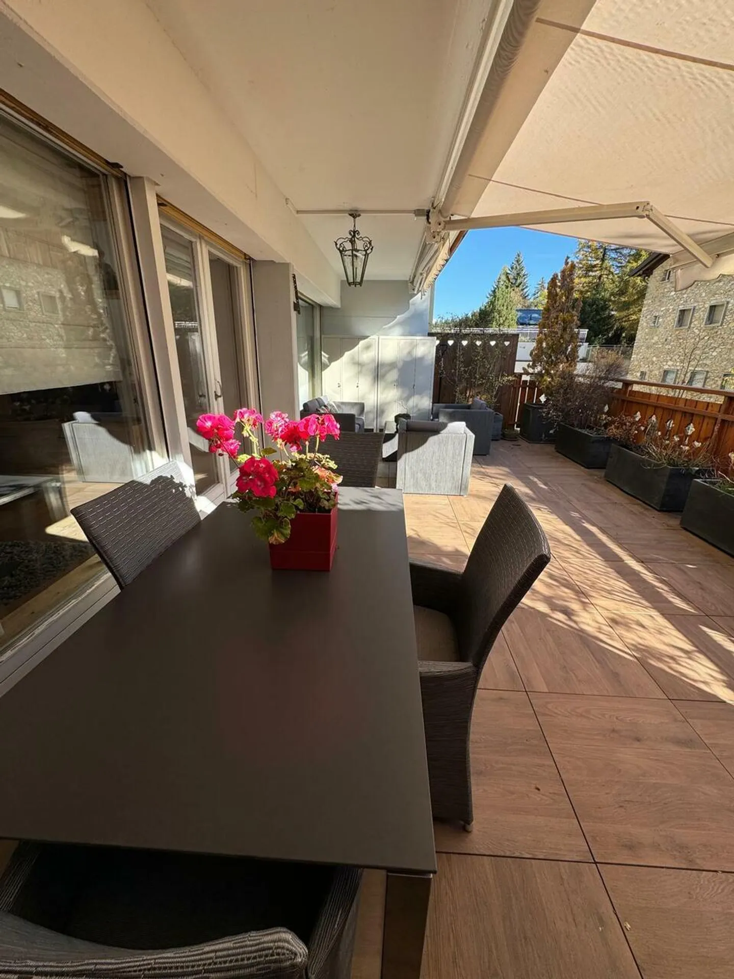 Beautiful 3-room apartment in the center of Crans-Montana - Photo 4 of 13