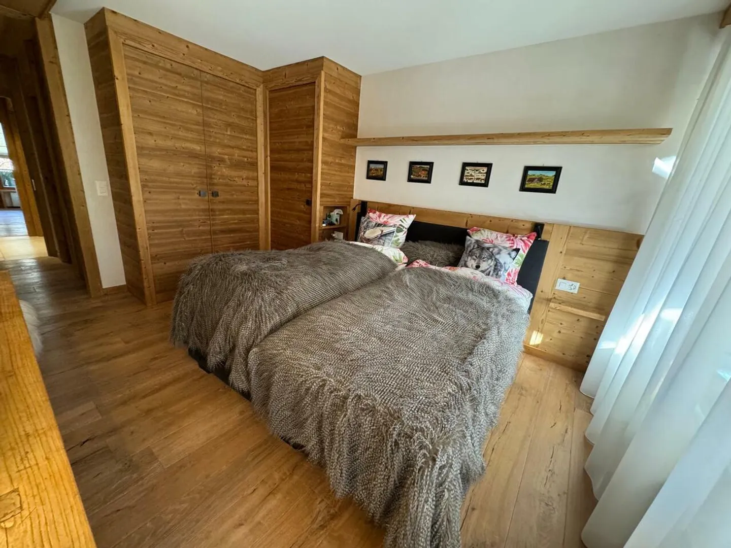 Beautiful 3-room apartment in the center of Crans-Montana - Photo 11 of 13