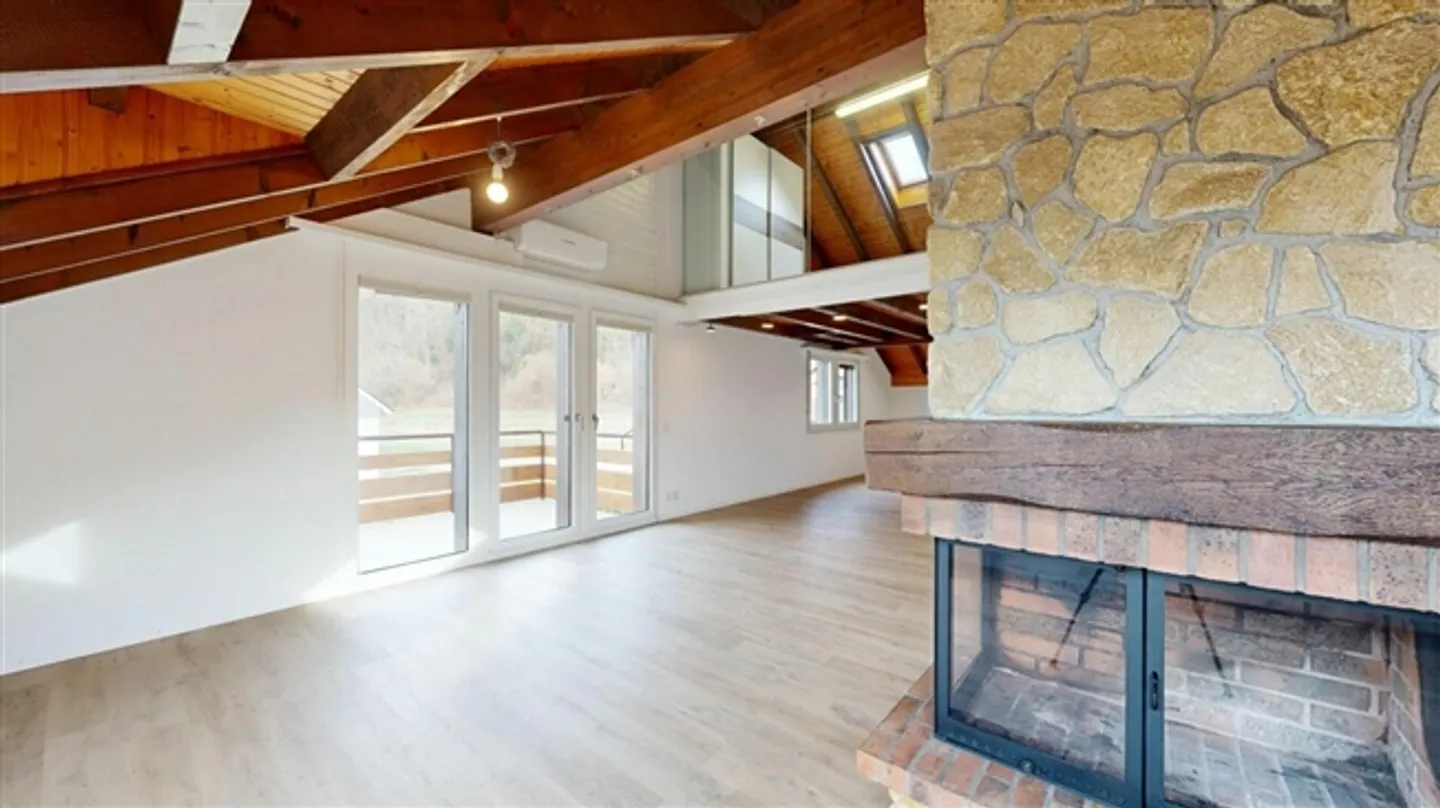 «Mediterranes Wohngefühl in Vallamand - Maisonette mit Galerie & Seepanorama» - Foto 9 von 20