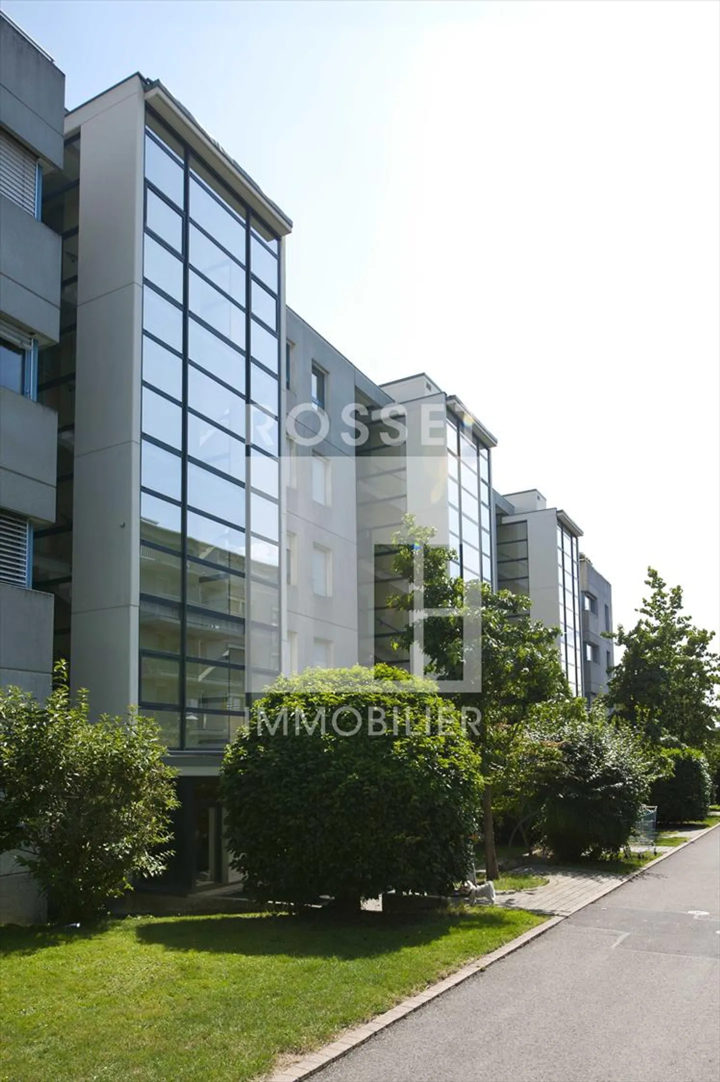 4-room apartment - Photo 2 of 3