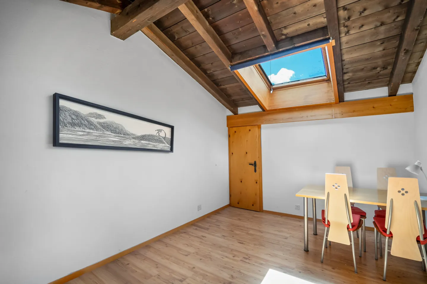 Walking on sunshine - Photo 10 of 11