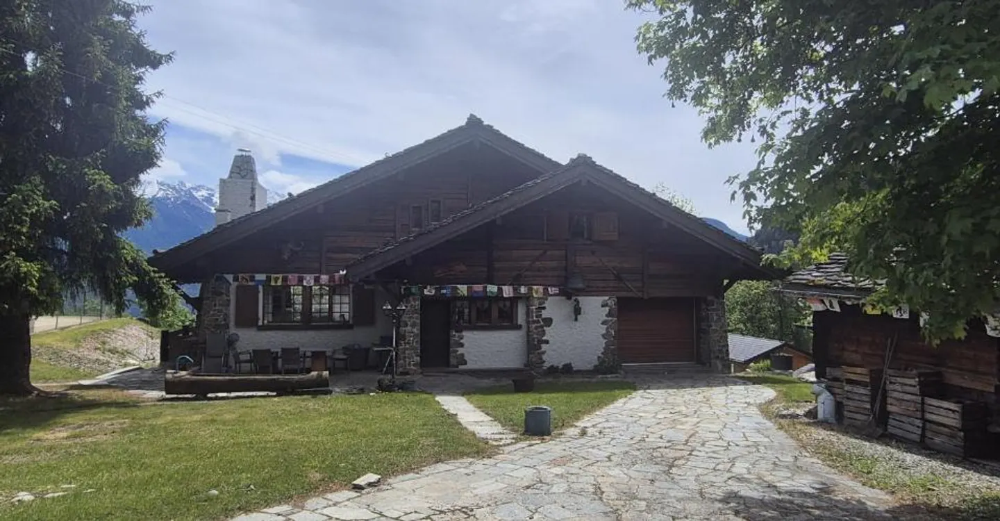 Chalet 6.5 rooms - Photo 1 of 10